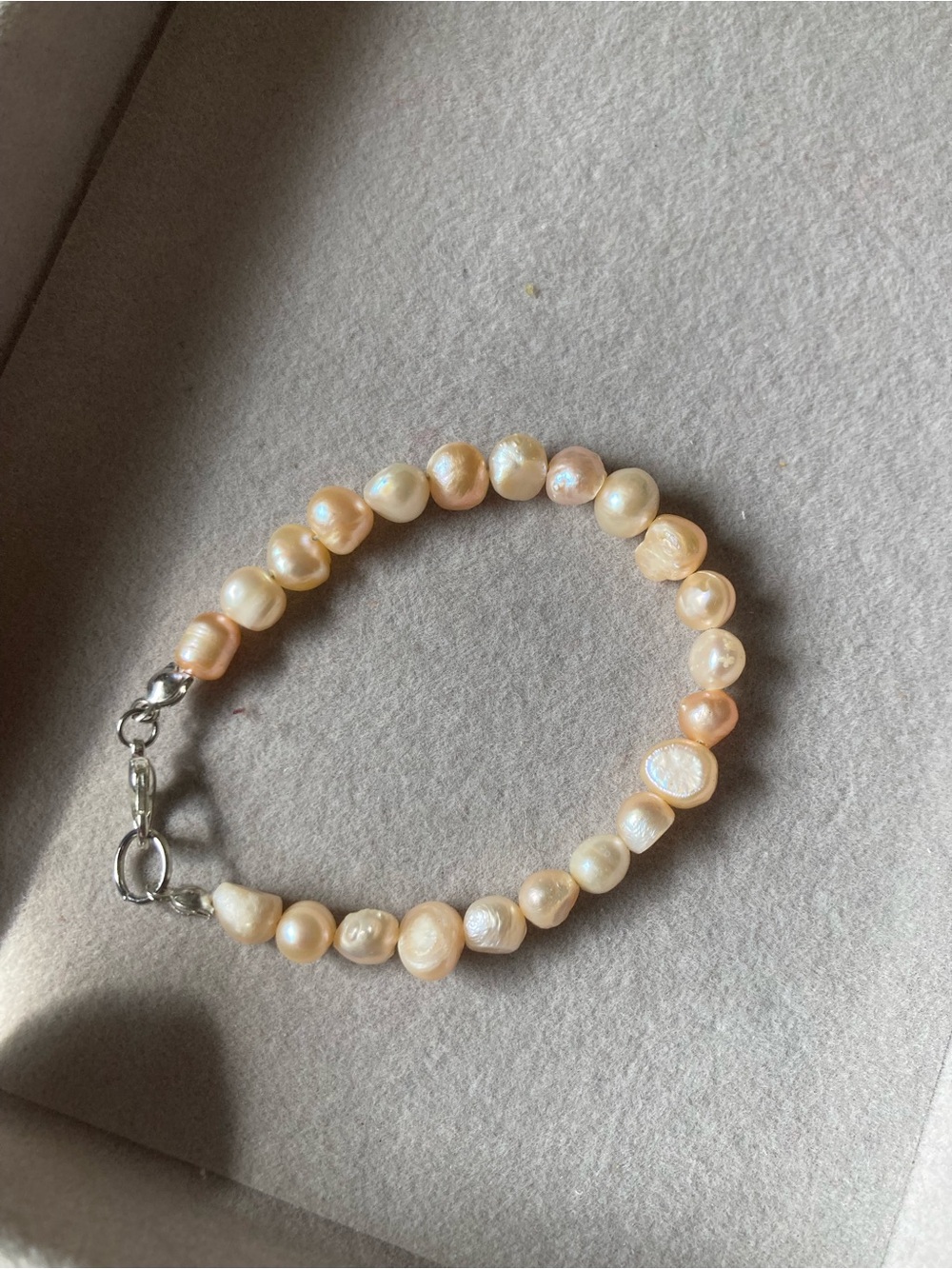 Peach Freshwater Pearl Bracelet